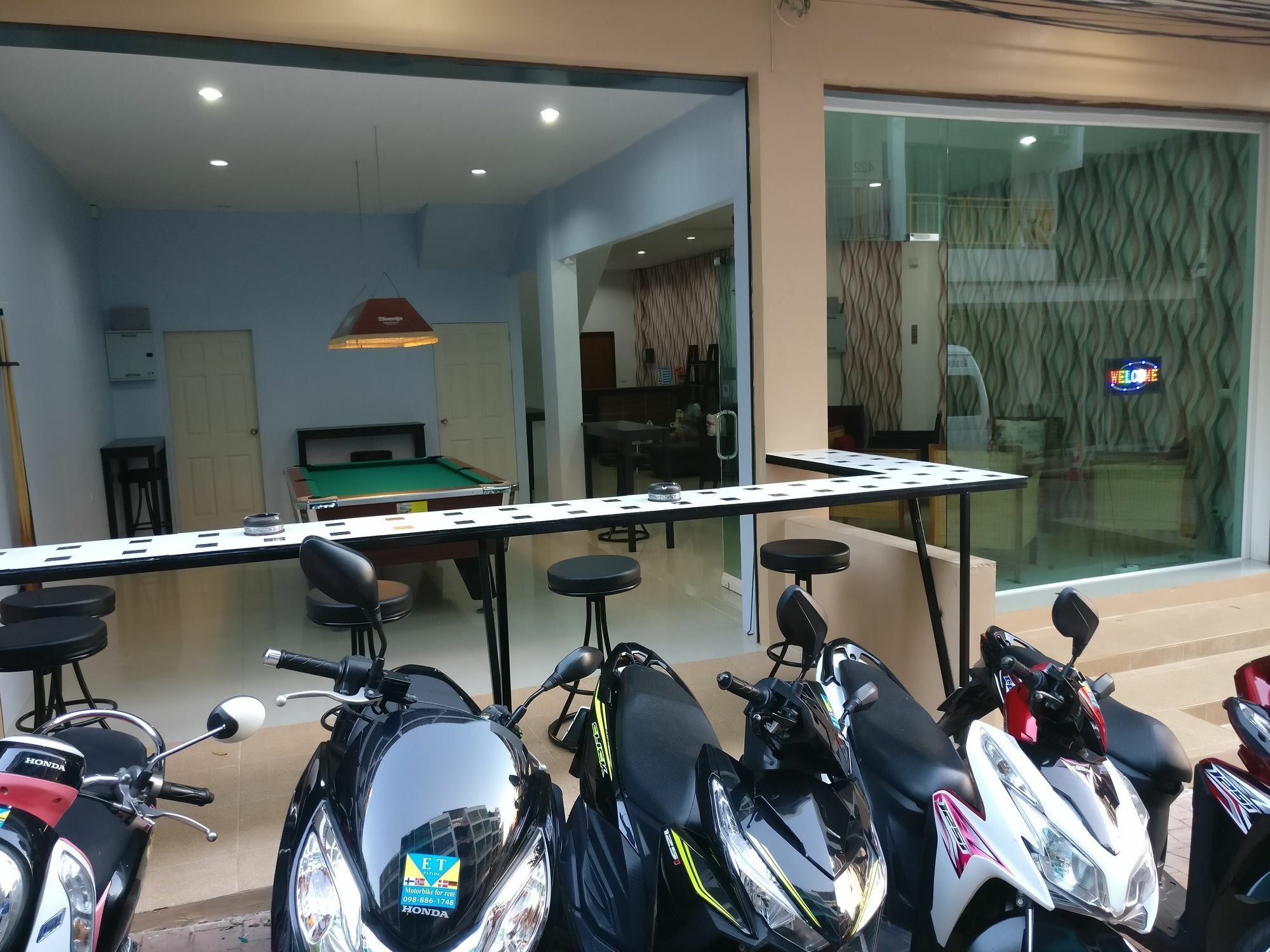 White Sky Boutique Hotel Patong Exterior photo