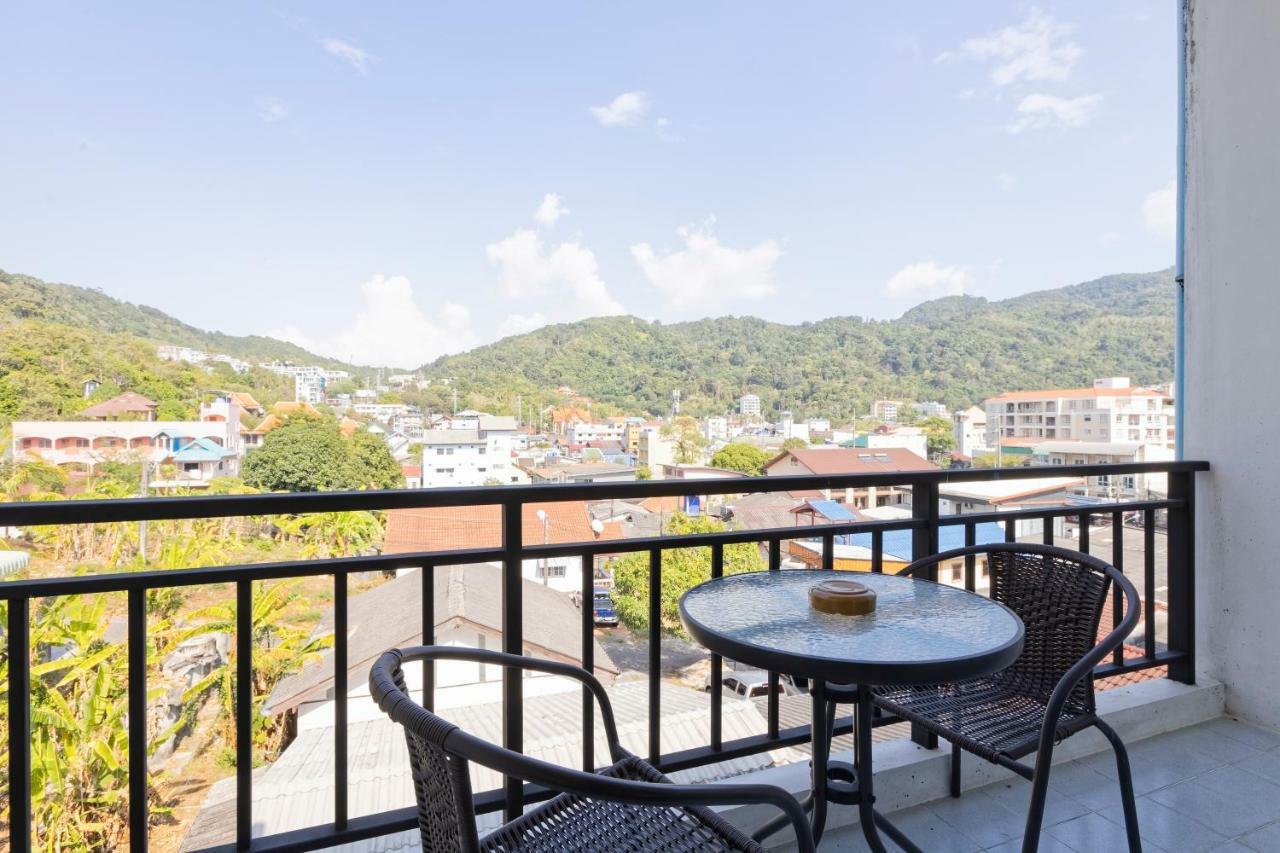 White Sky Boutique Hotel Patong Exterior photo